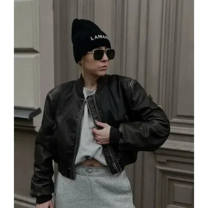 Chic Cropped Zippered Jacket - Image 6